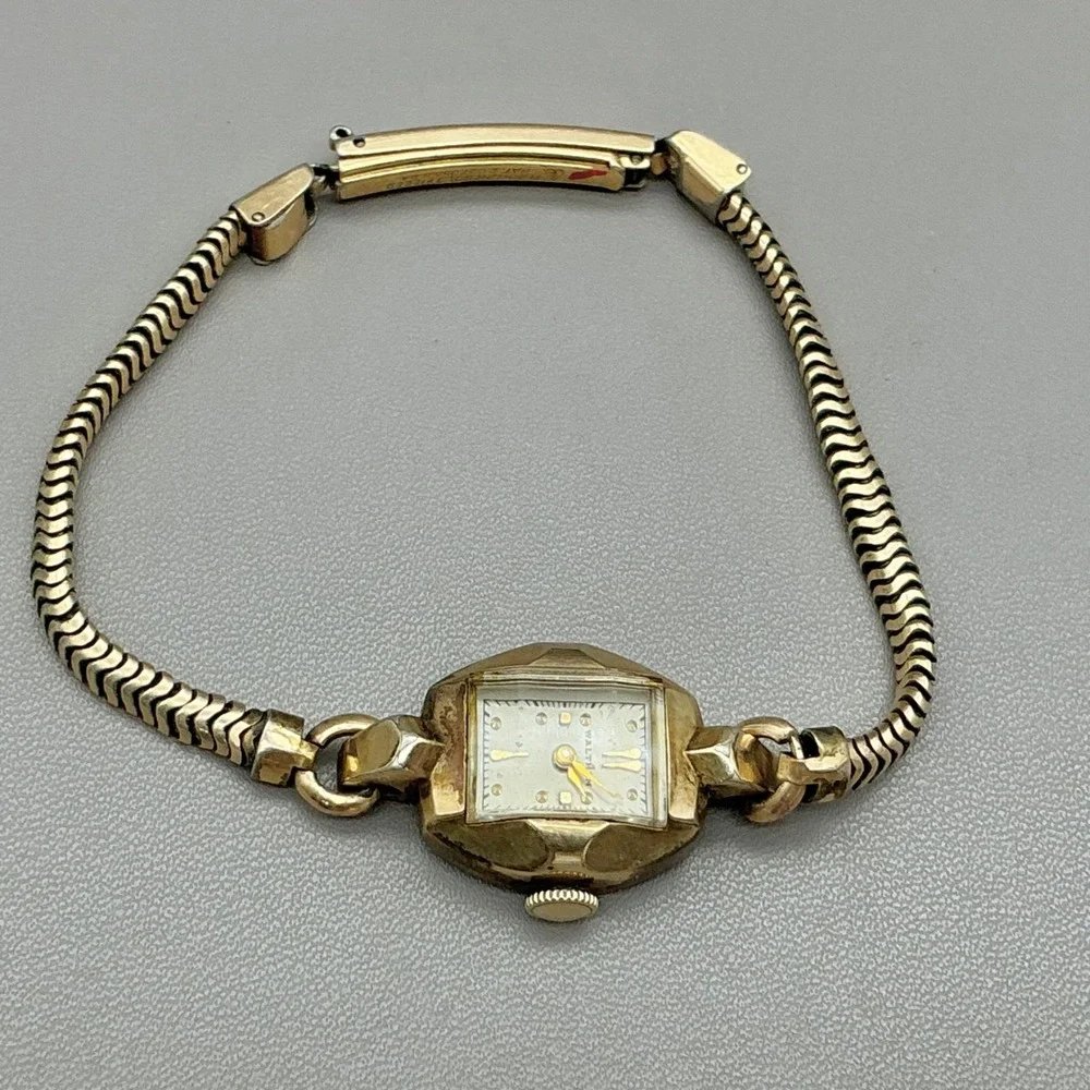 Waltham Watch Vintage Ladies Manual Wind 12K Gold Filled Bracelet Working